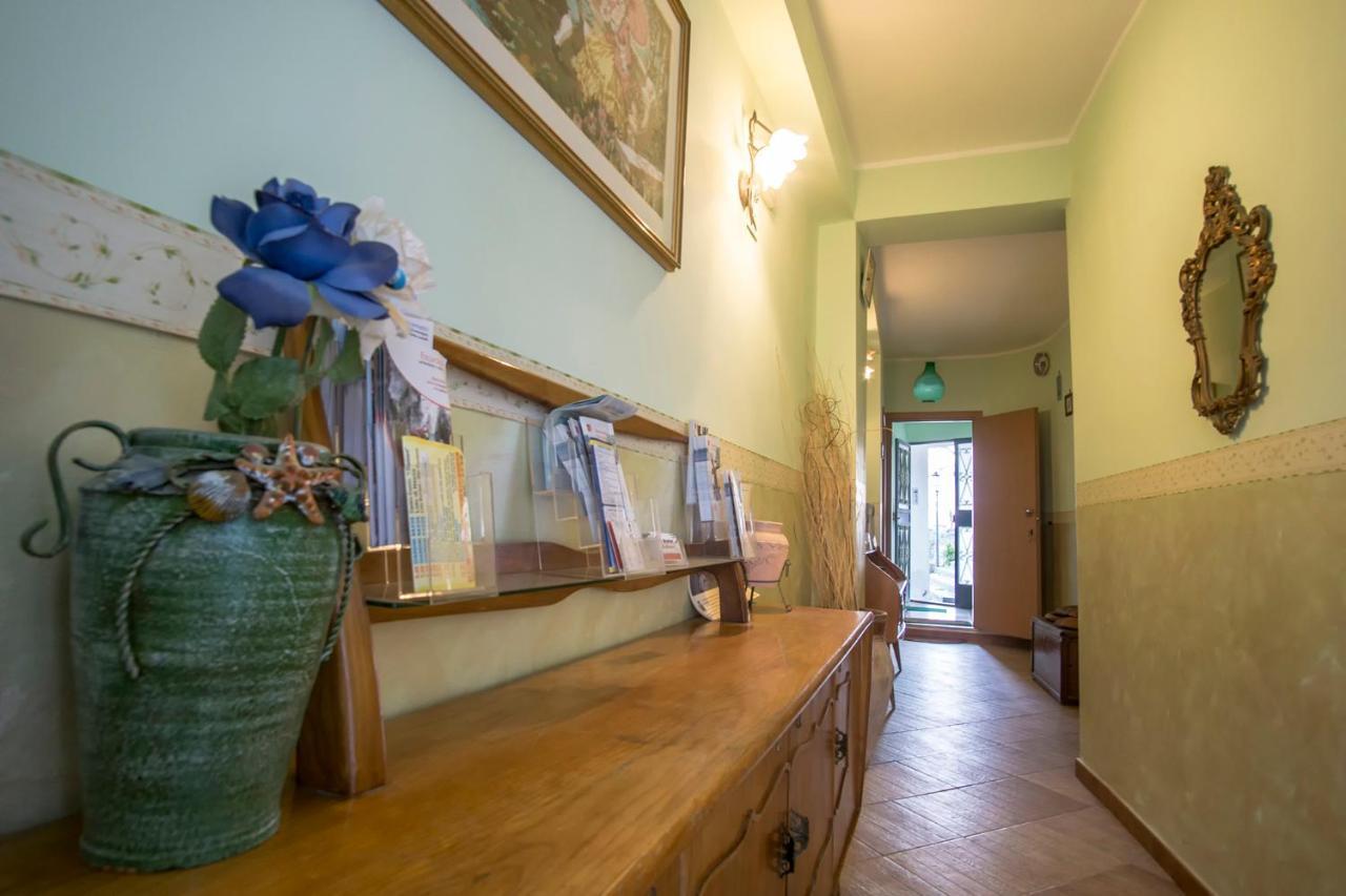 Bed And Relax-Il Maniero Bed & Breakfast Calatabiano Exterior photo